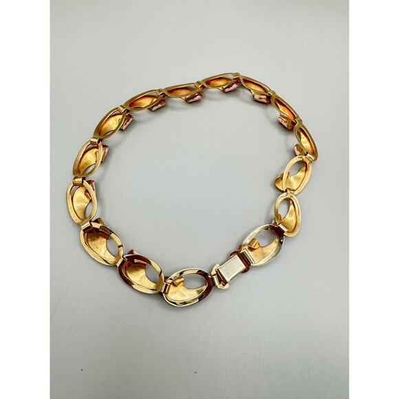 Vintage Pink Painted Floral Design and Gold Tone Link Choker Necklace - Picture 7 of 8